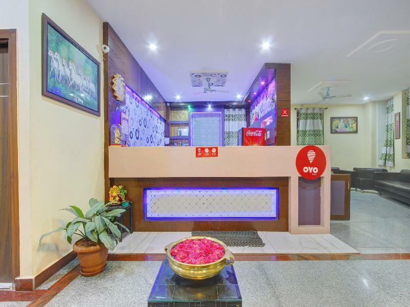 Oyo 7627 Royal Plaza Hotell Hyderabad Exteriör bild