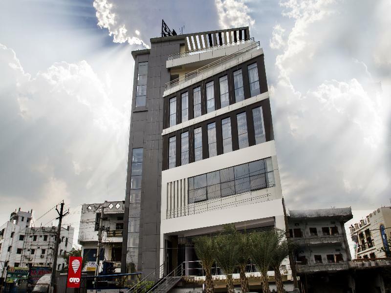 Oyo 7627 Royal Plaza Hotell Hyderabad Exteriör bild